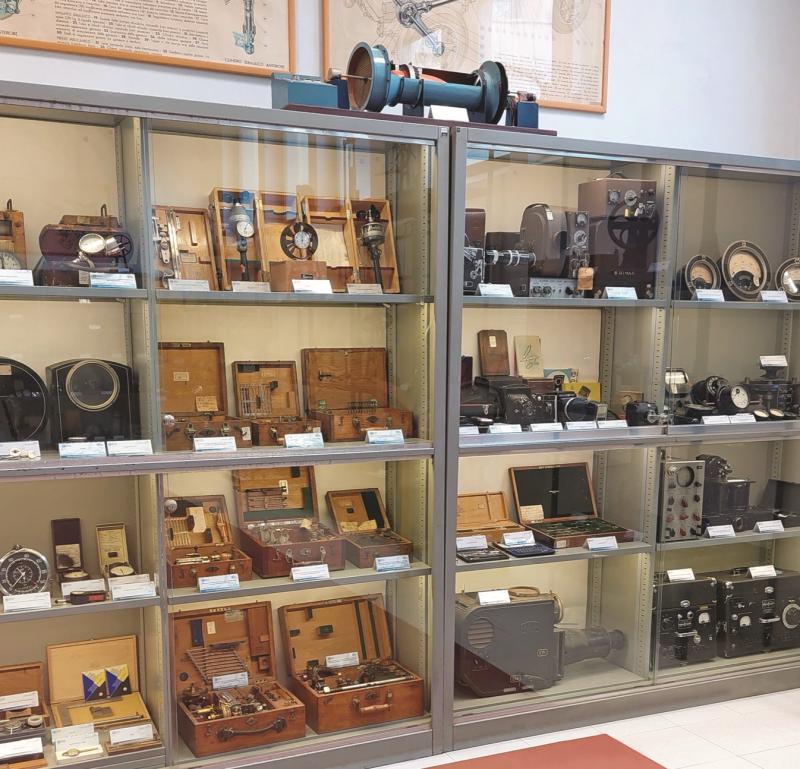Instruments and accessories